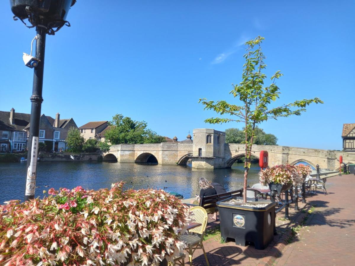 Two Bedroom Duplex Apartment The Priory St Ives  Exteriör bild